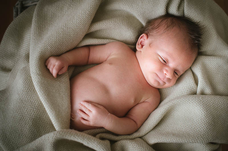Foto-neonati-bambini-newborn-ritratti-book-verona-004