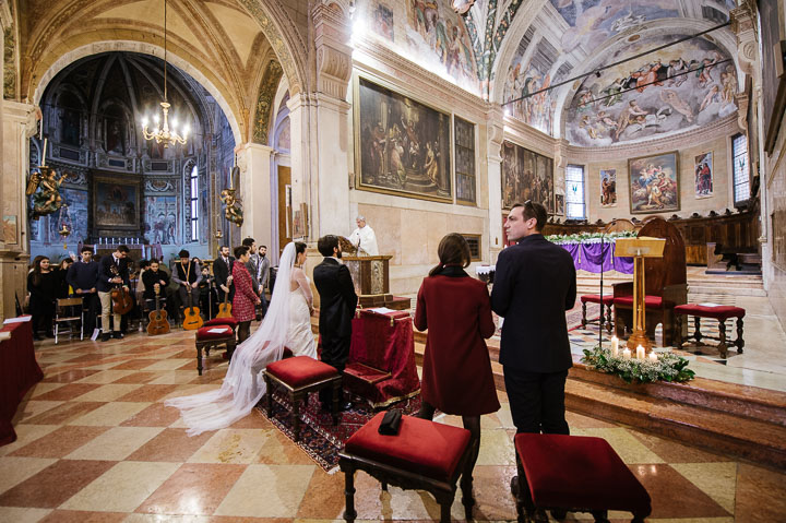 Matrimonio-inverno-verona-castello-di-bevilacqua-fotografo-paolo-castagnedi-058